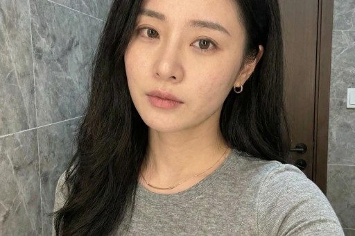 TikTok千万粉女网红患白血病！3年没喝水 天天喝奶茶