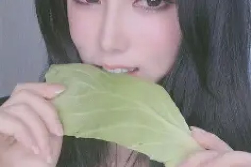 黄景瑜和王玉雯被拍到凌晨同返酒店一小时后双发声明辟谣