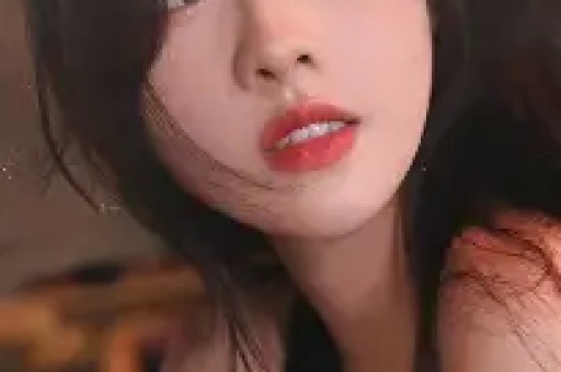 女明星整容前照片曝光惊人变化让人惊叹！